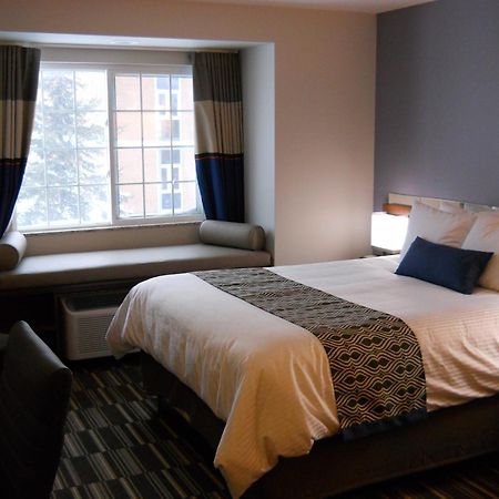 Microtel Inn & Suites Sault Ste. Marie Exterior foto