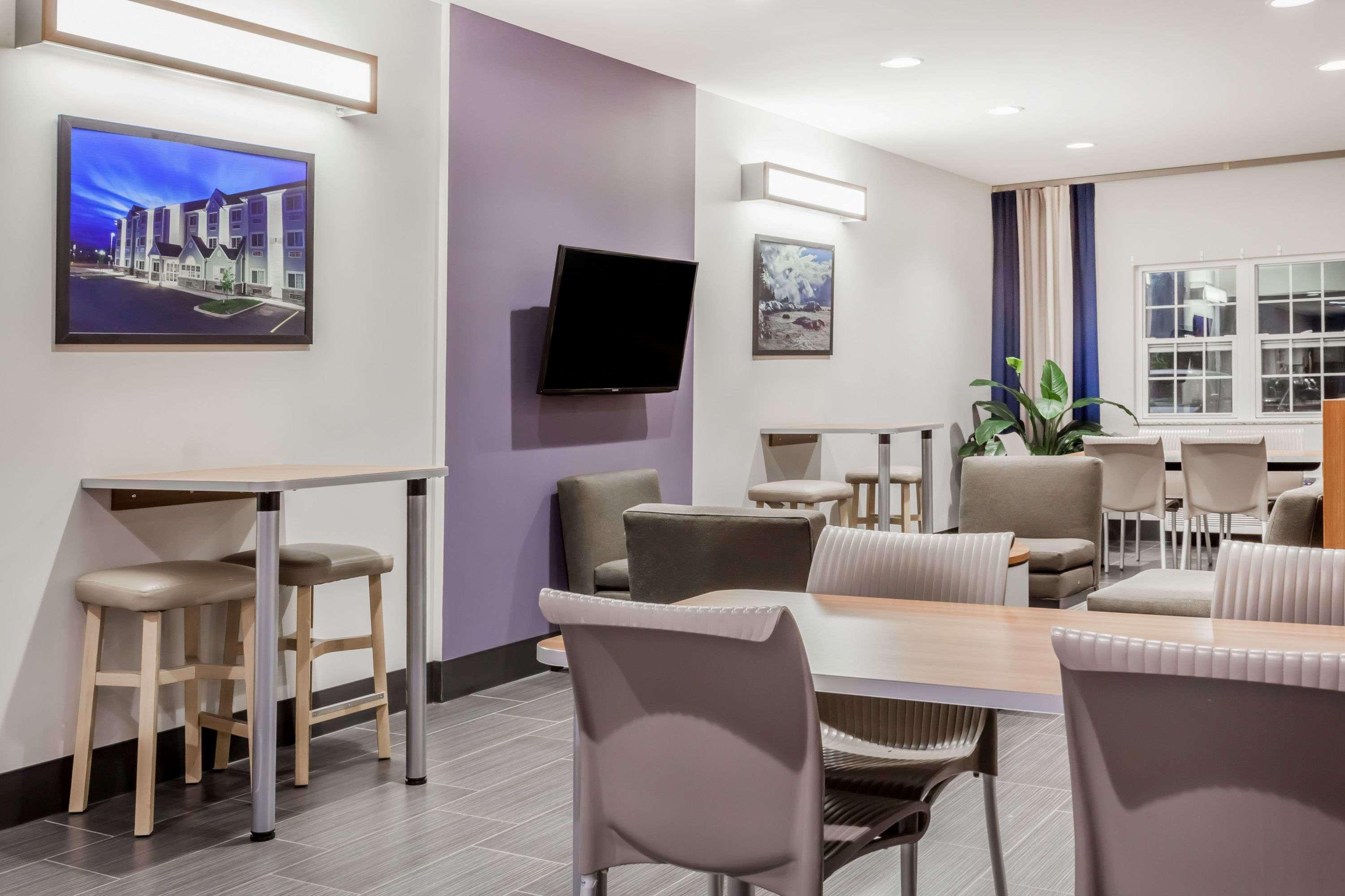 Microtel Inn & Suites Sault Ste. Marie Exterior foto