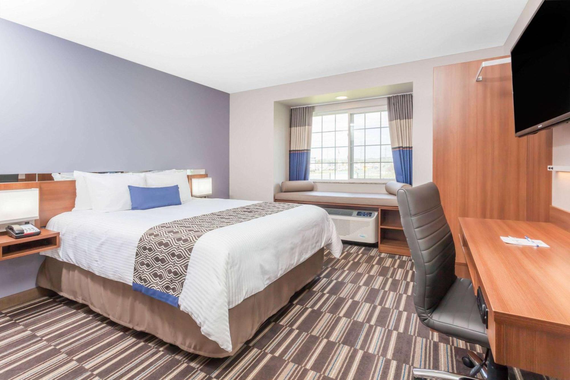 Microtel Inn & Suites Sault Ste. Marie Exterior foto